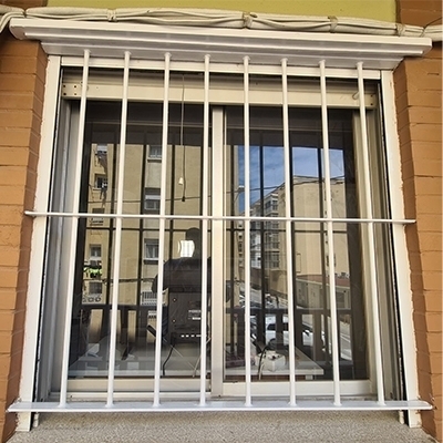 Pintado rejas ventana